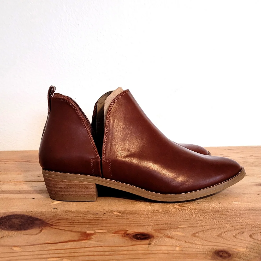 Universal Thread Nora dark cognac ankle booties brown NEW Size 6.5 - Picture 6 of 7
